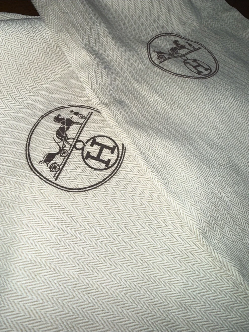 Hermes Luxury Cream Drawstring Bags - Designer Logo